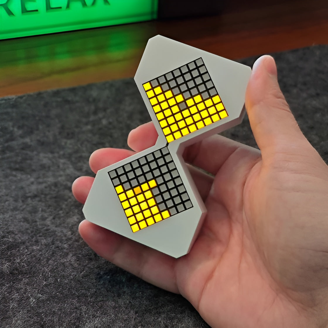 FastVolt™ - Gravity Pixel Hourglass